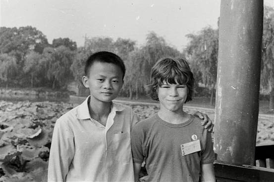 Jack Ma and his Australian pen pal David Morley in Hangzhou